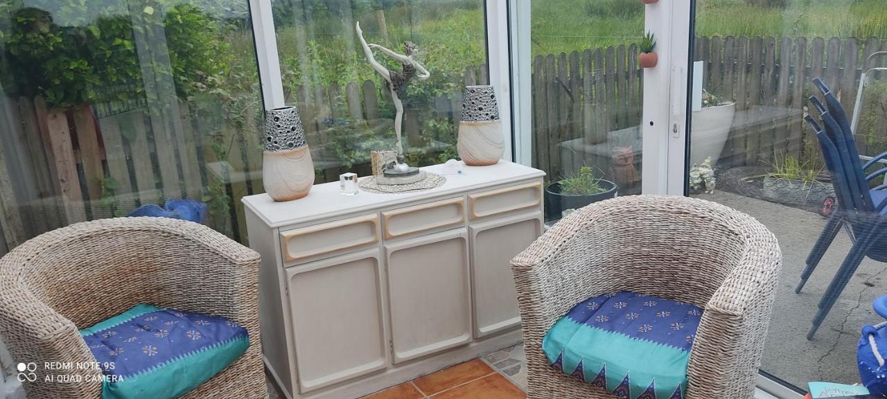 Impeccable 2-Bed Cottage in rural setting Listowel Esterno foto