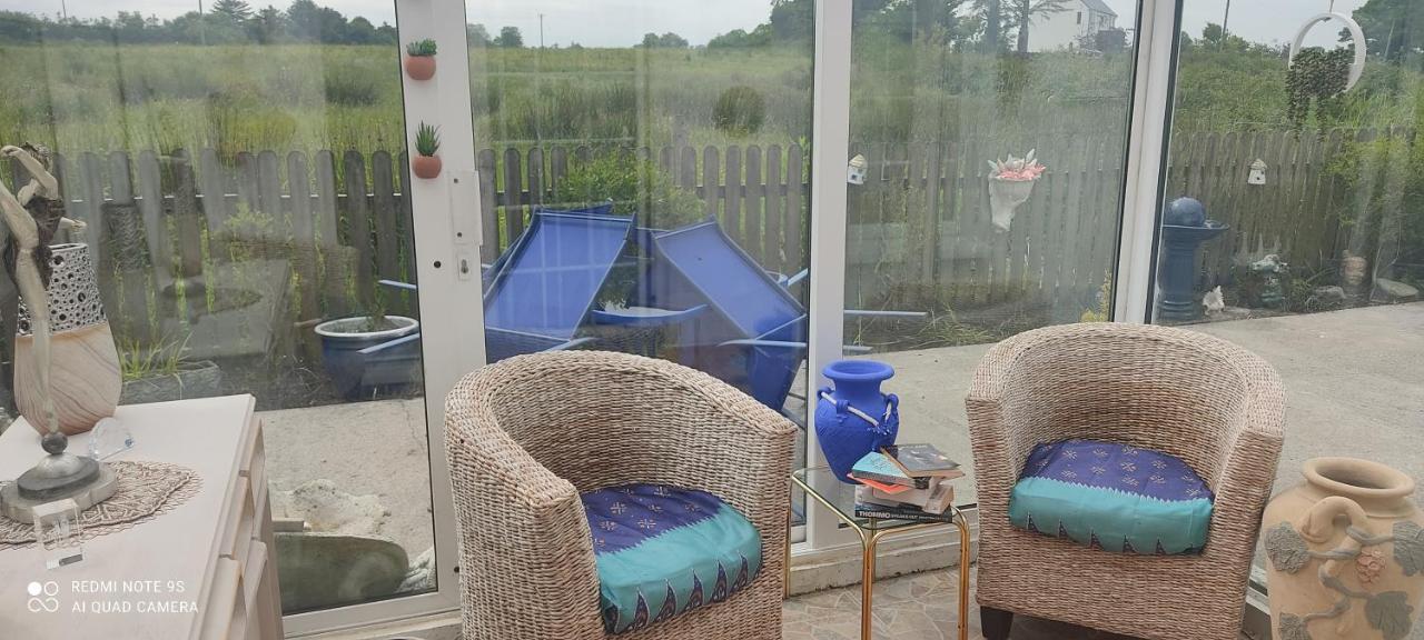 Impeccable 2-Bed Cottage in rural setting Listowel Esterno foto