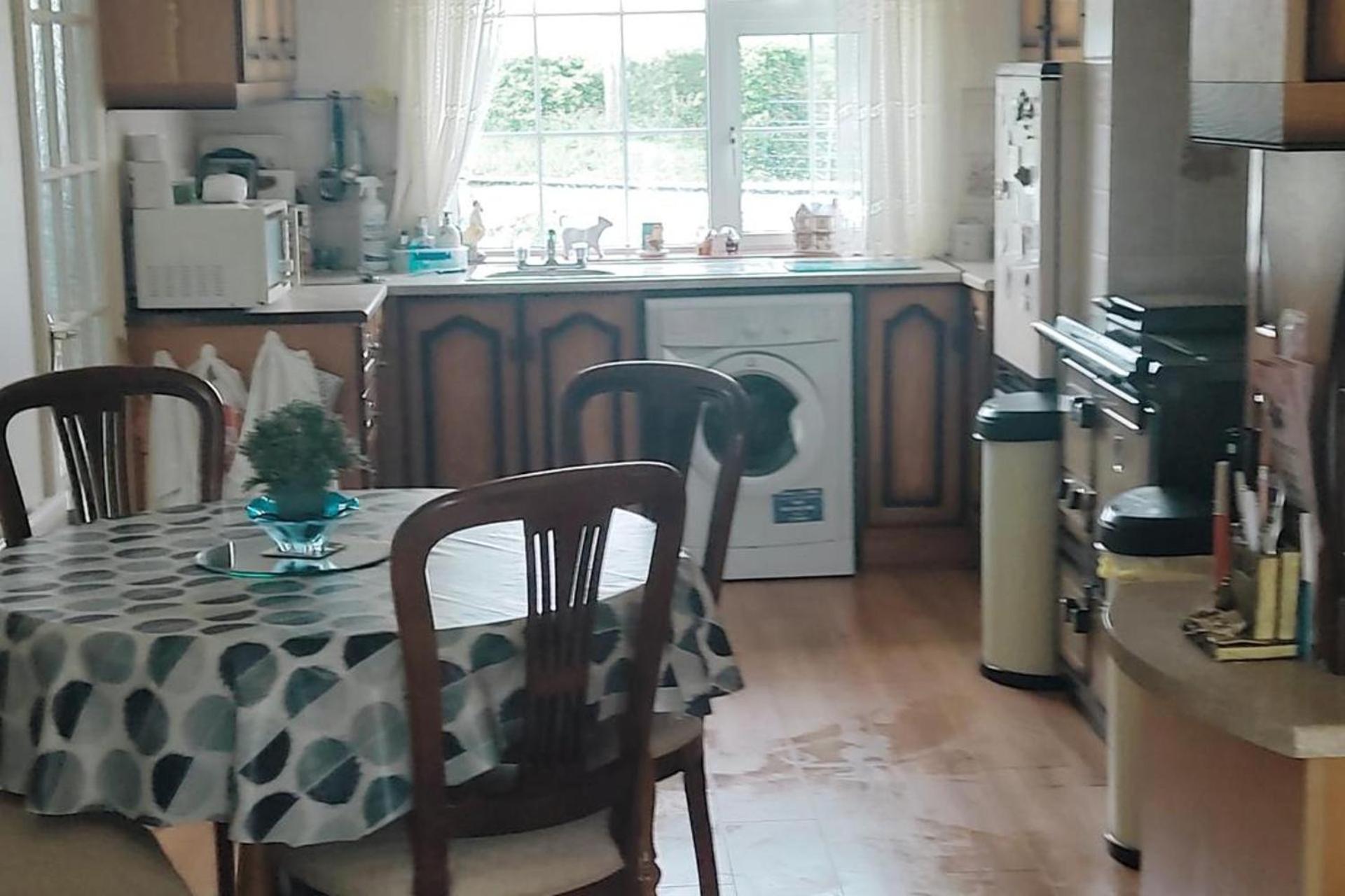 Impeccable 2-Bed Cottage in rural setting Listowel Esterno foto